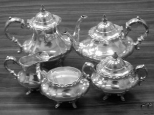 Reed & Barton Georgian Rose pattern tea and coffee service