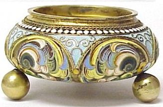 enamel on silver
salt cellar
hallmarked
'Kokoshnik' 