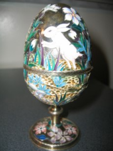 enamel on silver
Ovchinnikov 
hallmarked egg