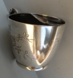 Simpson, Hall, Miller & Co moustache cup