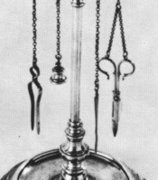 silver oil lamp: snuffer, tweezers, estinguisher