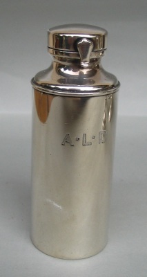 silver talc bottle: 1907-1938 - silversmith  - Tiffany & Co.
