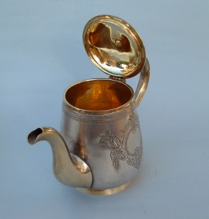 Russian parcel-gilt teapot: Moskow 1896