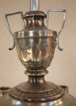 oil lamp vase shaped element