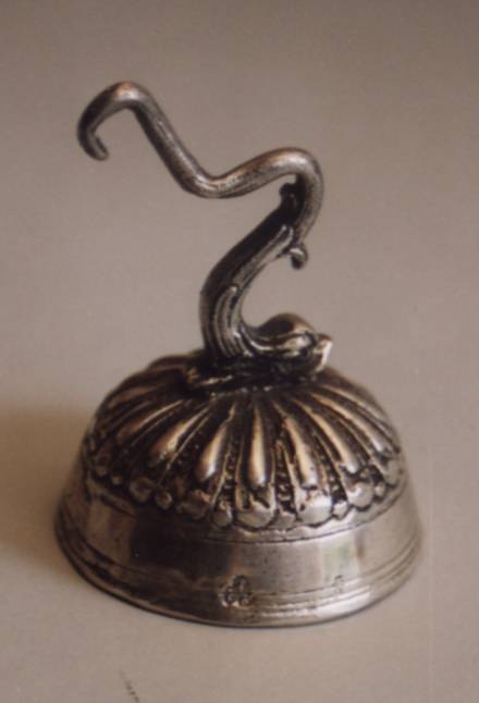 Continental
antique silver
inkstand bell